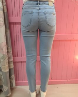 29 . Γυναικείο Ψηλόμεσο Τζιν Push Up Ανοιχτό Μπλε | Plus Size | Super Stretch