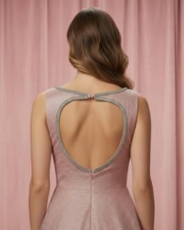 38. Elegant Lace Dress με Στρας & Ανοιχτή Πλάτη – Evening Dress