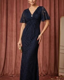 67. Plus Size Δαντελένιο Φόρεμα – Σκούρο Μπλε Elegant Maxi / Navy Lace Plus Size Dress