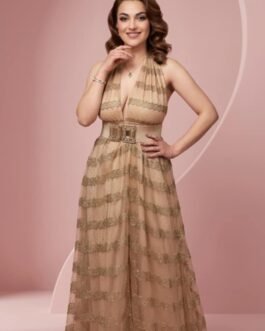 83. Χρυσό Embossed Maxi Φόρεμα με Ανοιχτή Πλάτη & Δέσιμο στον Λαιμό – Elegant Evening Look