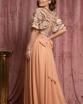 84. Αέρινο Maxi Φόρεμα με Παγέτα & Ανοιχτή Πλάτη – Elegant Evening Look