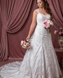 Νυφικό A-Line με Δαντέλα & Πειρατή Πλάτη – Romantic Couture