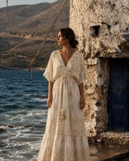 Λινό Maxi Φόρεμα με Χρυσά Κεντήματα